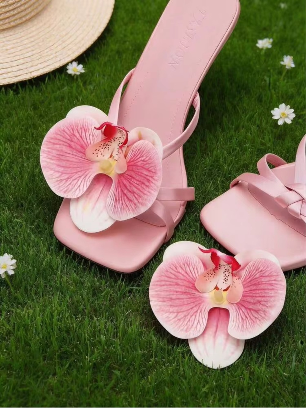 Butterfly Orchid Flower Shoe Charm in Pink - NWT